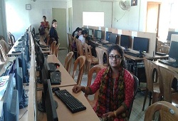 Ms Leena Thakuria of Chandamri SIDEC Center (morning shift) last week alone entered over 600 member record daily thereby taking the top performer spot.