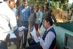 DC Goalpara along with CO monitors DOCSMEN training and Field Verification visits under Lakhipur Circle on 24th Nov, 2015.