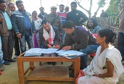 DC Sivasagar on inspection of field verification visits and office verification progress at NSKs- 26th Dec, 2015.