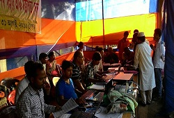 Public visiting the Golaghat Press Club for submission of their Application Forms online.