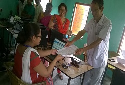 First Applicant of NRC Updation, Shri Phuleswar Payeng submitting his NRC Application Form in Halem Circle of Sonitpur District recently.